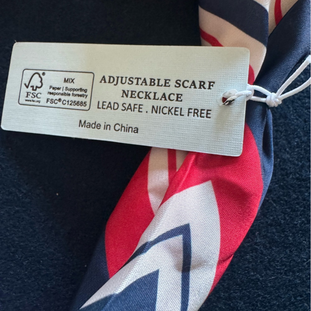 Piper adjustable Scarf Necklace ❤️🤍💙Red white & Blue Stripes with metal accents - Picture 11 of 11
